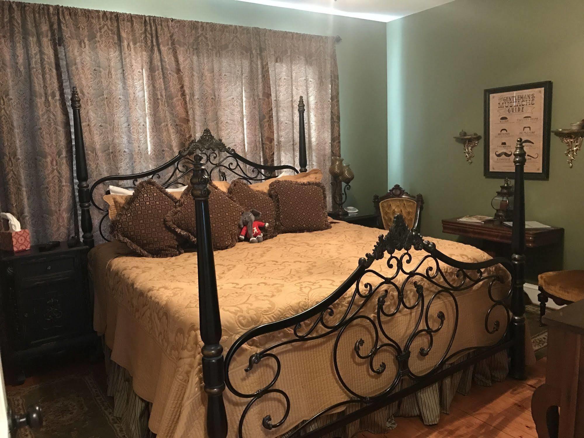 Bama Bed And Breakfast - Chimes Suite Tuscaloosa Exterior foto